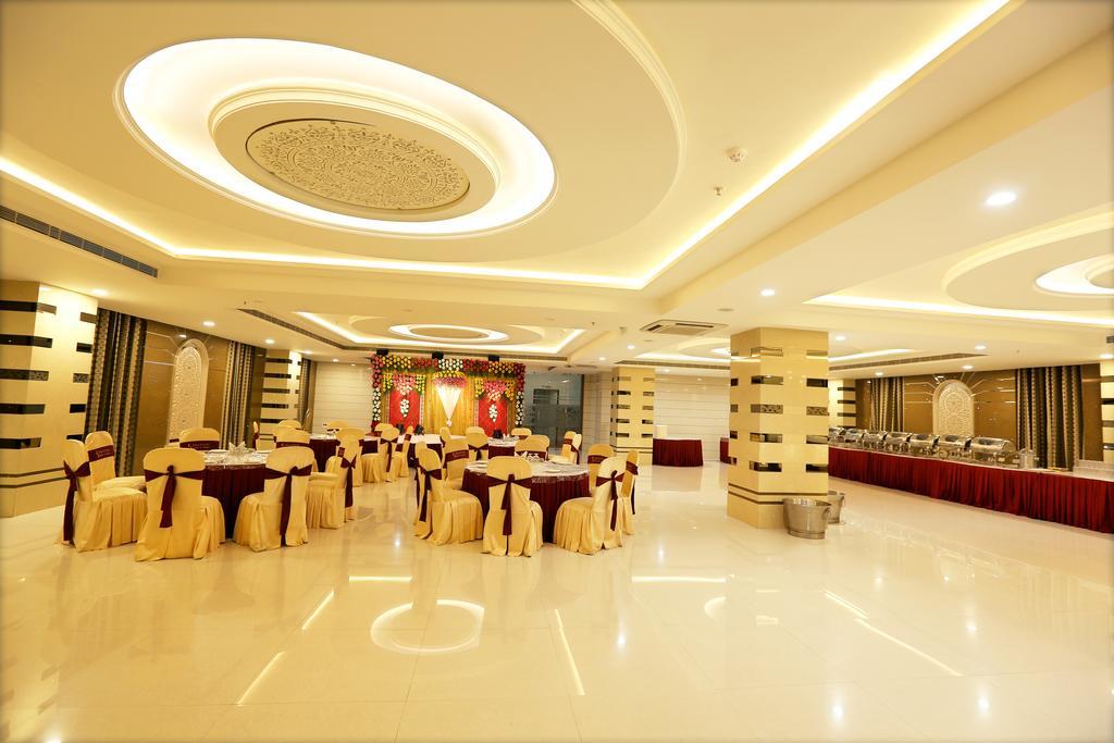 Hotel Sitara Grand Miyapur Hyderabad Exterior foto