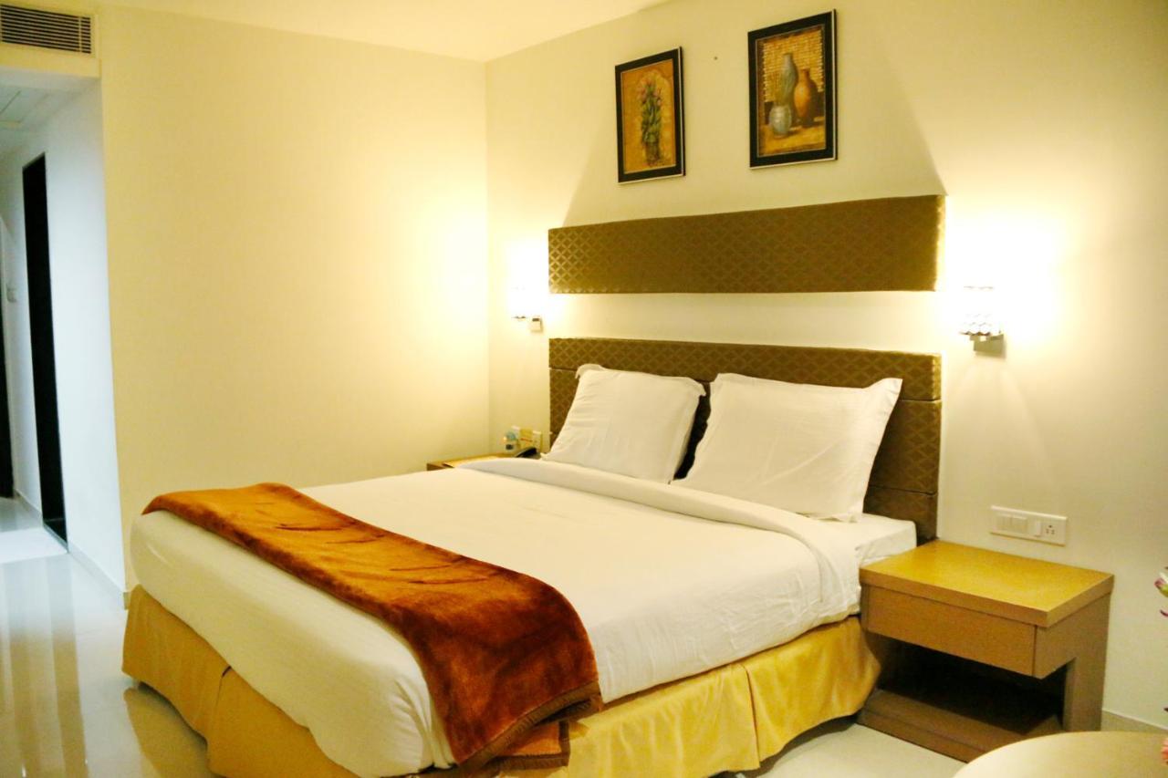 Hotel Sitara Grand Miyapur Hyderabad Exterior foto